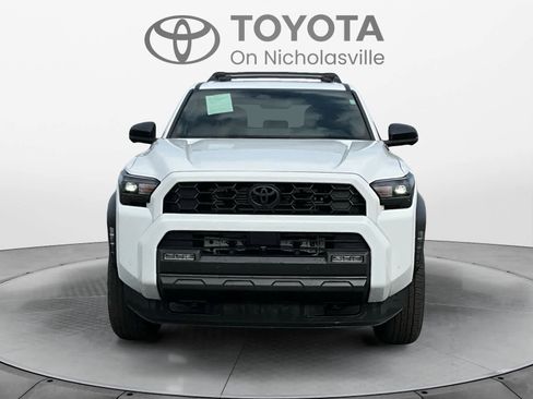 Used 2025 Toyota 4Runner TRD Off-Road Premium image 9