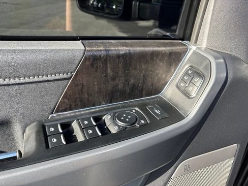 Certified 2024 Ford F250 Lariat AWD/4WD image 12