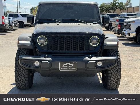 Used 2024 Jeep Wrangler Sport AWD/4WD image 8