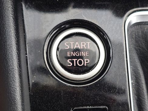 Used 2024 Nissan Kicks SV image 21