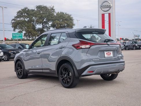 Used 2024 Nissan Kicks SR w/ SR Premium Package image 6