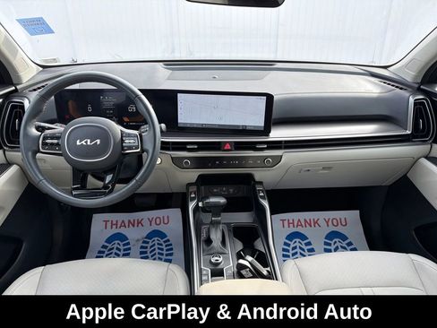 Used 2025 Kia Sorento S w/ Panoramic Sunroof Package image 15