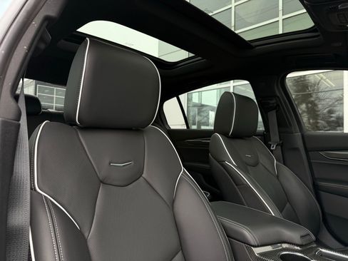 Used 2023 Cadillac CT5 V Blackwing w/ Parking Package image 31