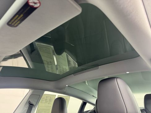 Used 2025 Tesla Model 3 Long Range image 20