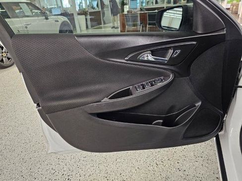 Used 2016 Chevrolet Malibu LS image 24