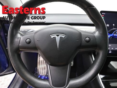 Used 2018 Tesla Model 3 Long Range AWD/4WD image 10