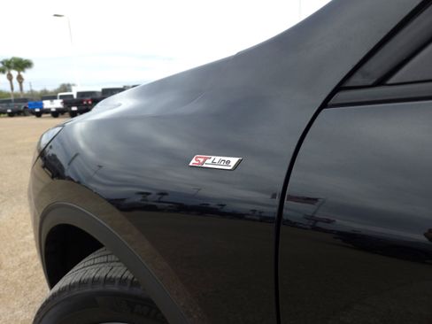 Used 2025 Ford Escape ST-Line image 10