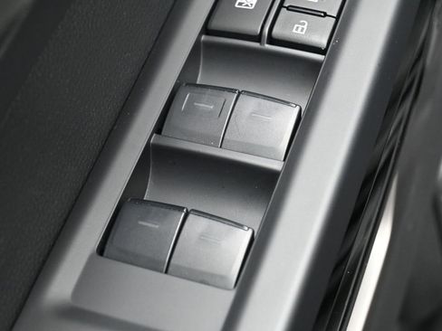 Used 2024 Toyota Tundra Limited image 15