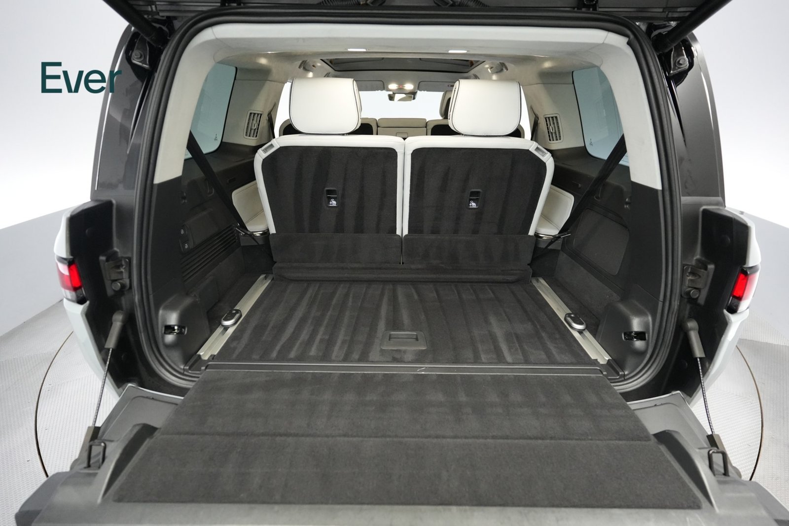 Used 2023 Rivian R1S Adventure Quad AWD/4WD image 8