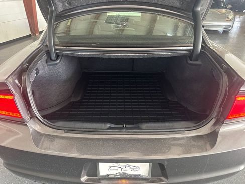Used 2014 Dodge Charger R/T image 19