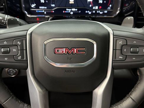 Used 2024 GMC Sierra 1500 SLT w/ SLT Premium Plus Package AWD/4WD image 25