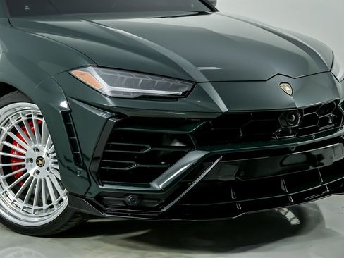 Used 2019 Lamborghini Urus image 3