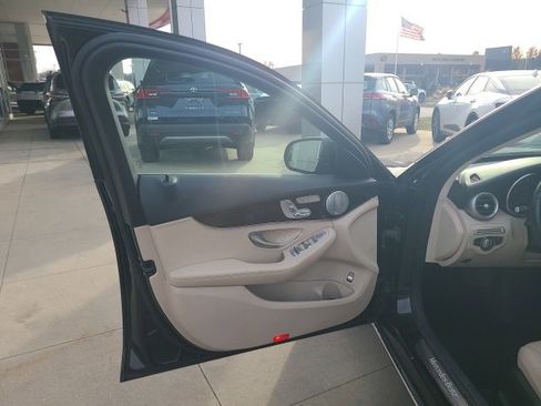 Used 2021 Mercedes-Benz C 300 4MATIC Sedan image 17
