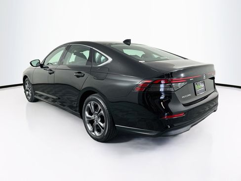 Used 2023 Honda Accord EX image 5