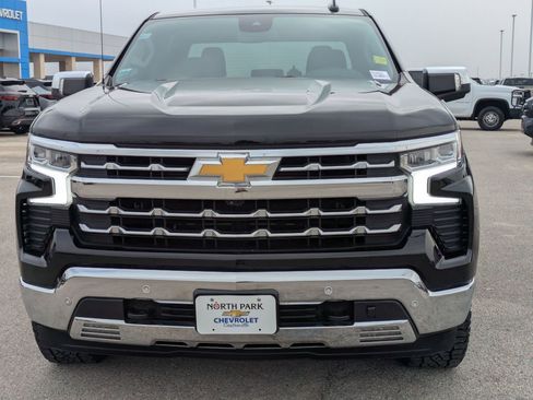 Certified 2023 Chevrolet Silverado 1500 LTZ image 8