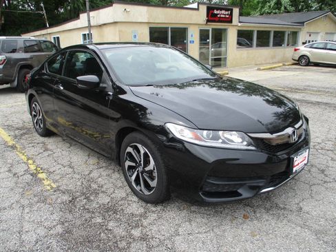 Used 2016 Honda Accord LX-S image 4