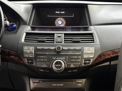 Used 2011 Honda Crosstour EX-L image 19