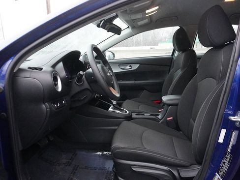 Used 2023 Kia Forte LXS w/ LXS Technology Package image 26