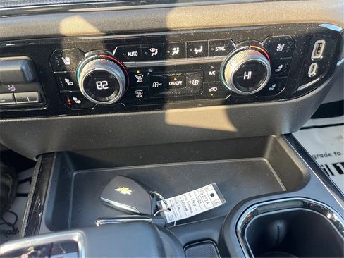 Certified 2023 Chevrolet Silverado 1500 ZR2 w/ Technology Package image 51