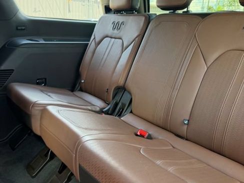 Used 2022 Ford Expedition King Ranch RWD image 10