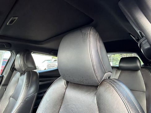 Used 2020 MAZDA MAZDA3 AWD Hatchback w/ Appearance Package image 11