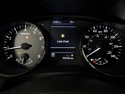 Certified 2022 Nissan Rogue Sport SV w/ Technology Package image 21