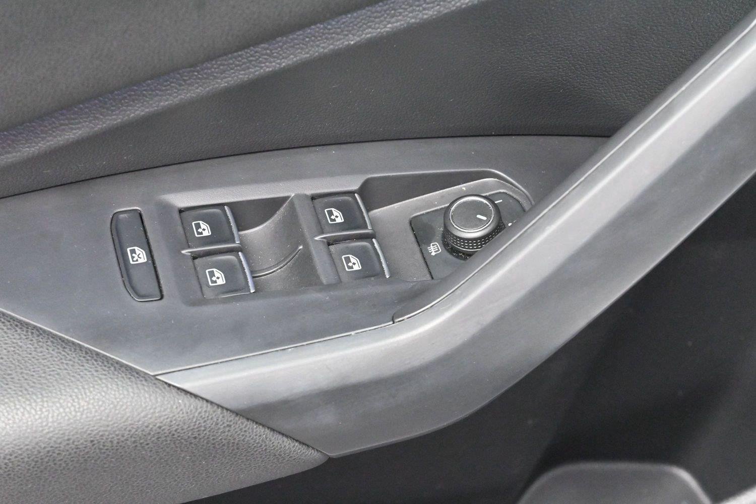 Used 2021 Volkswagen Jetta SEL FWD image 12