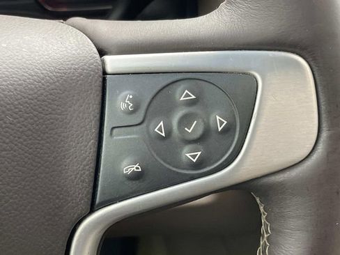 Used 2016 GMC Yukon XL SLT w/ Open Road Package image 25