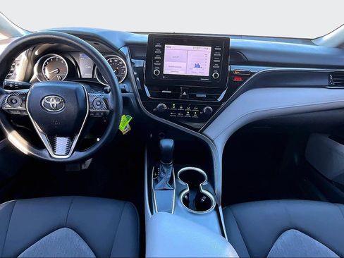 Used 2021 Toyota Camry LE w/ Carpet Mat Package (TMS) image 12