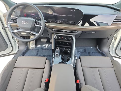 New 2025 Audi Q5 Premium Plus image 9