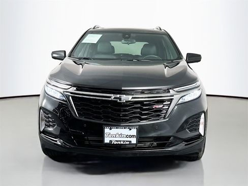 Used 2022 Chevrolet Equinox RS w/ RS Leather Package image 2