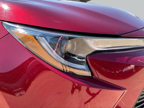 Used 2025 Toyota Corolla LE FWD image 26