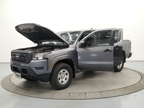 Used 2022 Nissan Frontier S image 11