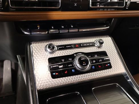 Used 2023 Lincoln Aviator Grand Touring w/ Equipment Group 301A image 7