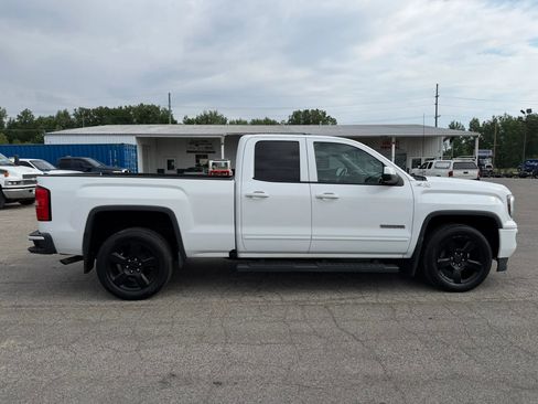 Used 2017 GMC Sierra 1500 SLE w/ Elevation Edition AWD/4WD image 4