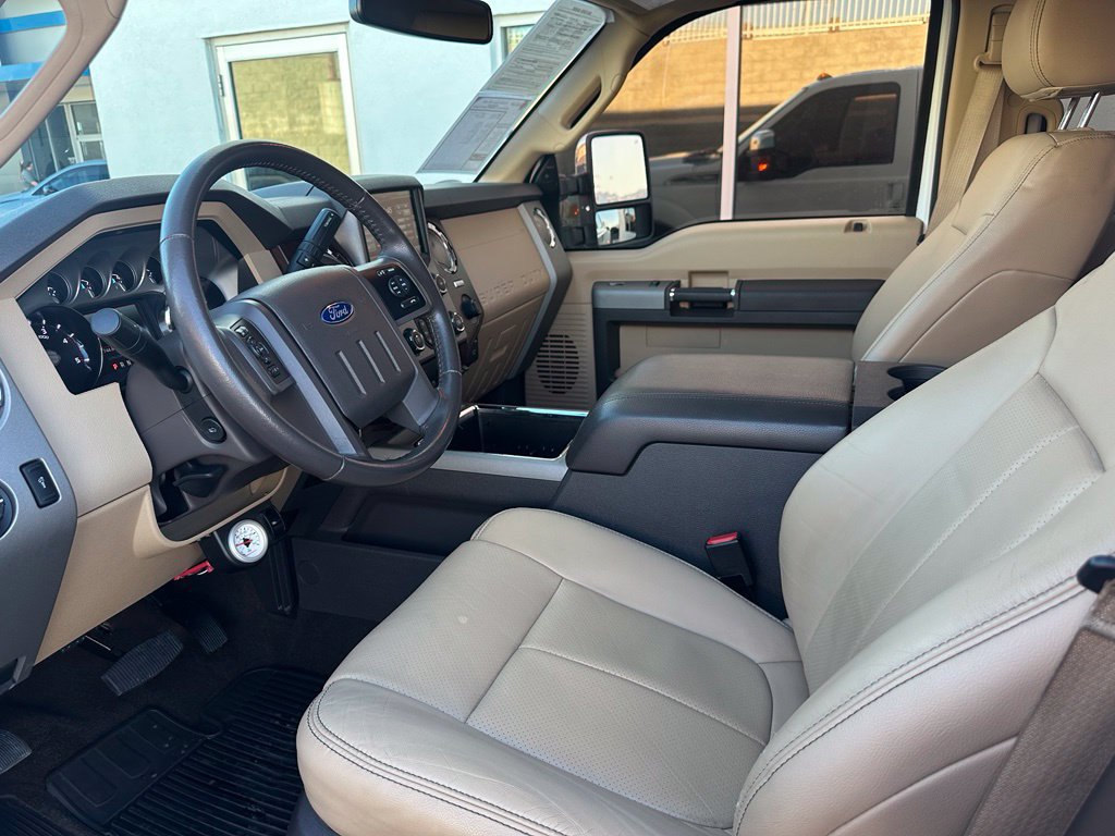 Used 2016 Ford F350 Lariat w/ Chrome Package AWD/4WD image 32