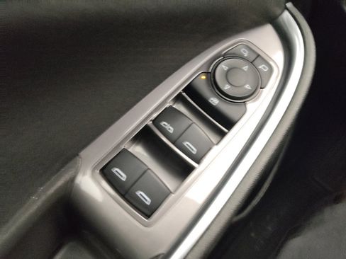 Used 2022 Chevrolet Malibu LT FWD image 27