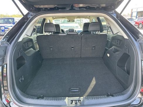 Used 2024 Ford Edge SEL image 20