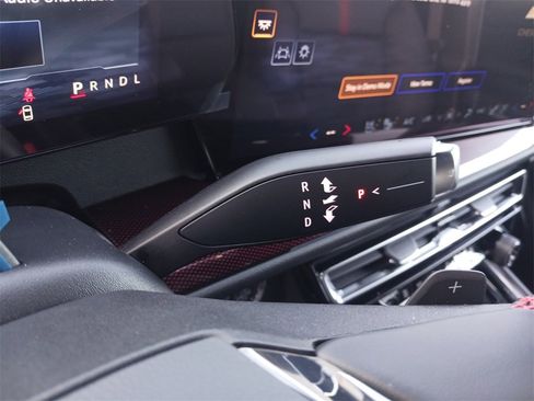 New 2026 Chevrolet Traverse RS w/ LPO, Floor Liner Package image 35