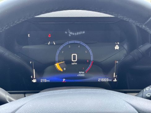 Used 2024 Chevrolet TrailBlazer LT w/ Convenience Package image 21