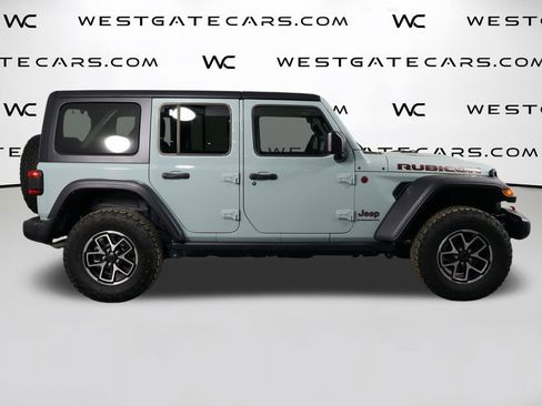 Used 2024 Jeep Wrangler Unlimited Rubicon image 44