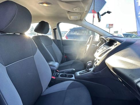 Used 2014 Ford Focus SE image 11