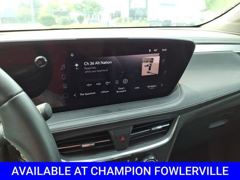 Used 2025 Buick Encore GX Preferred FWD image 11