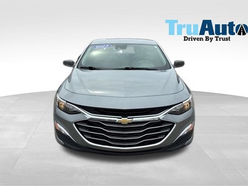 Used 2023 Chevrolet Malibu LS FWD image 2
