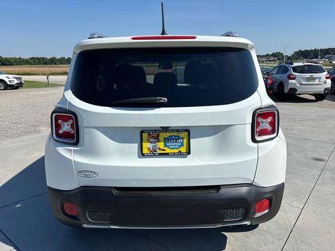 Used 2016 Jeep Renegade Limited FWD image 5