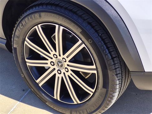 Certified 2024 Mercedes-Benz GLE 350 4MATIC image 8