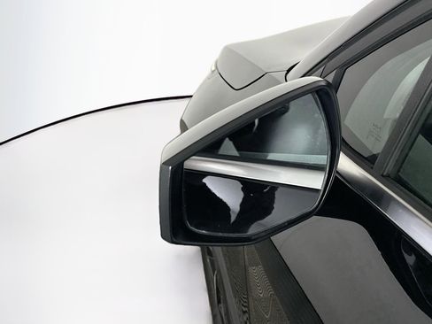 Used 2025 Kia Sportage LX image 16