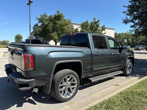 Used 2017 GMC Sierra 1500 Denali AWD/4WD image 5