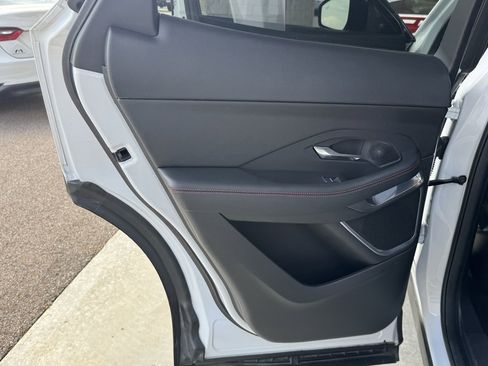 Used 2020 Jaguar E-PACE Checkered Flag image 38