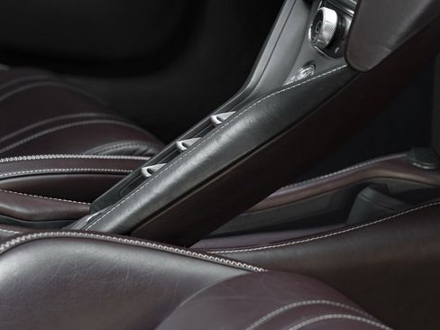 Used 2018 McLaren 720S Performance image 32